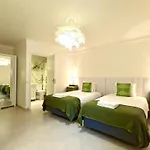Flh Yucca House Carcavelos (Lisbon)