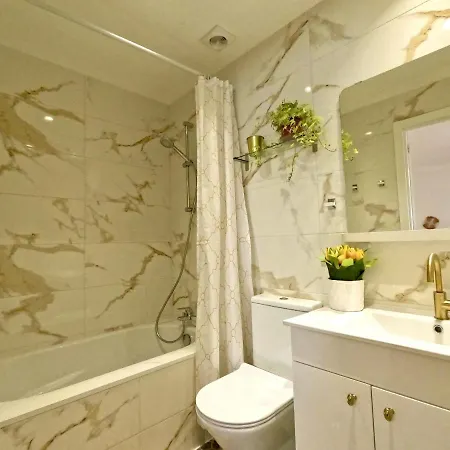 Semesterbostad Yucca House Carcavelos (Lisbon)