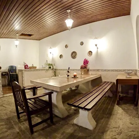 Yucca House * Carcavelos (Lisbon)