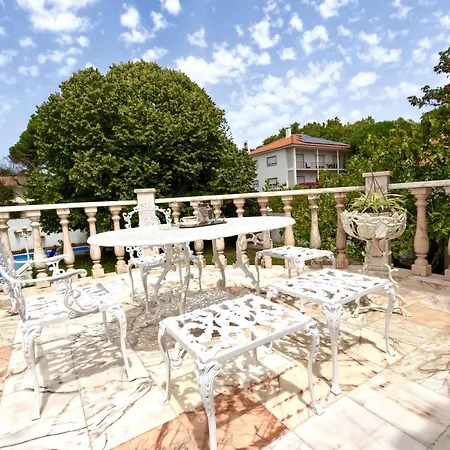 Flh Yucca House Vakantiehuis Carcavelos (Lisbon)