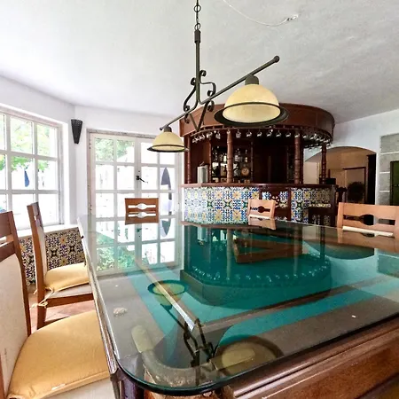 Yucca House Semesterbostad Carcavelos (Lisbon)