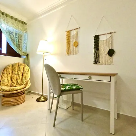 Semesterbostad Yucca House Carcavelos (Lisbon)