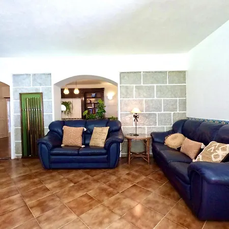 Flh Yucca House