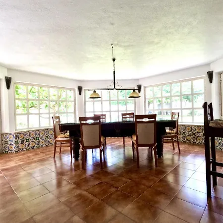 Yucca House Сasa de vacaciones