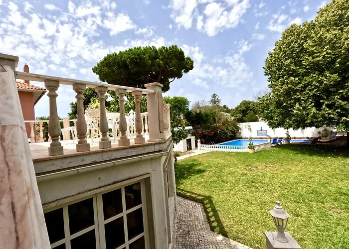 Flh Yucca House Carcavelos (Lisbon)