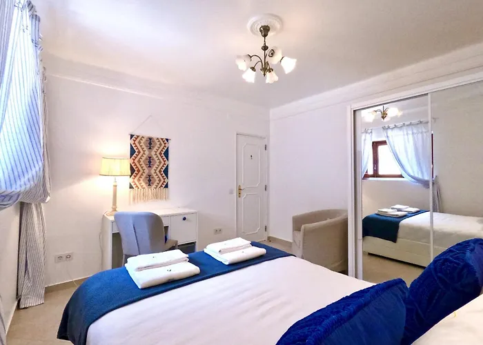 Flh Yucca House Carcavelos (Lisbon)